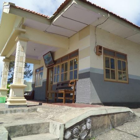 Yog Bromo Homestay Екстер'єр фото