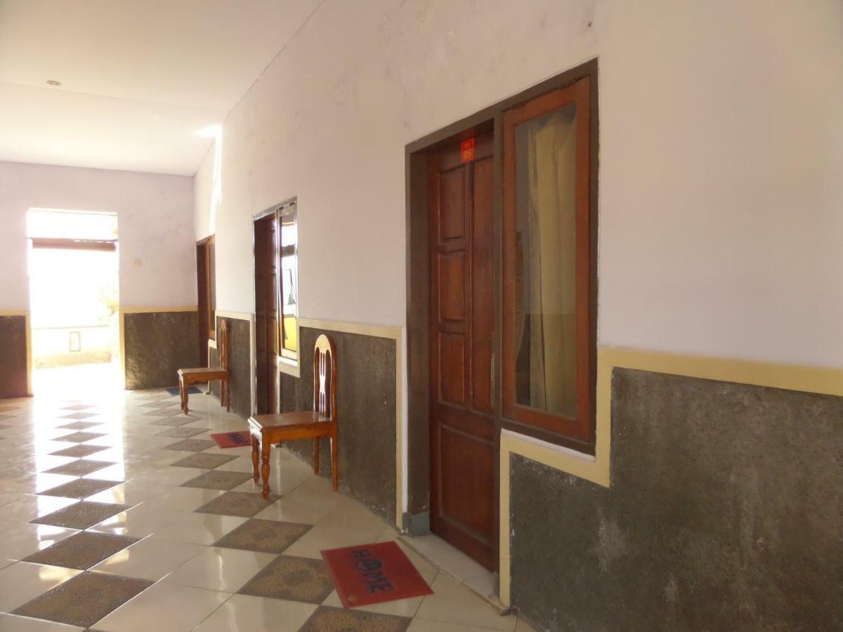 Yog Bromo Homestay Екстер'єр фото