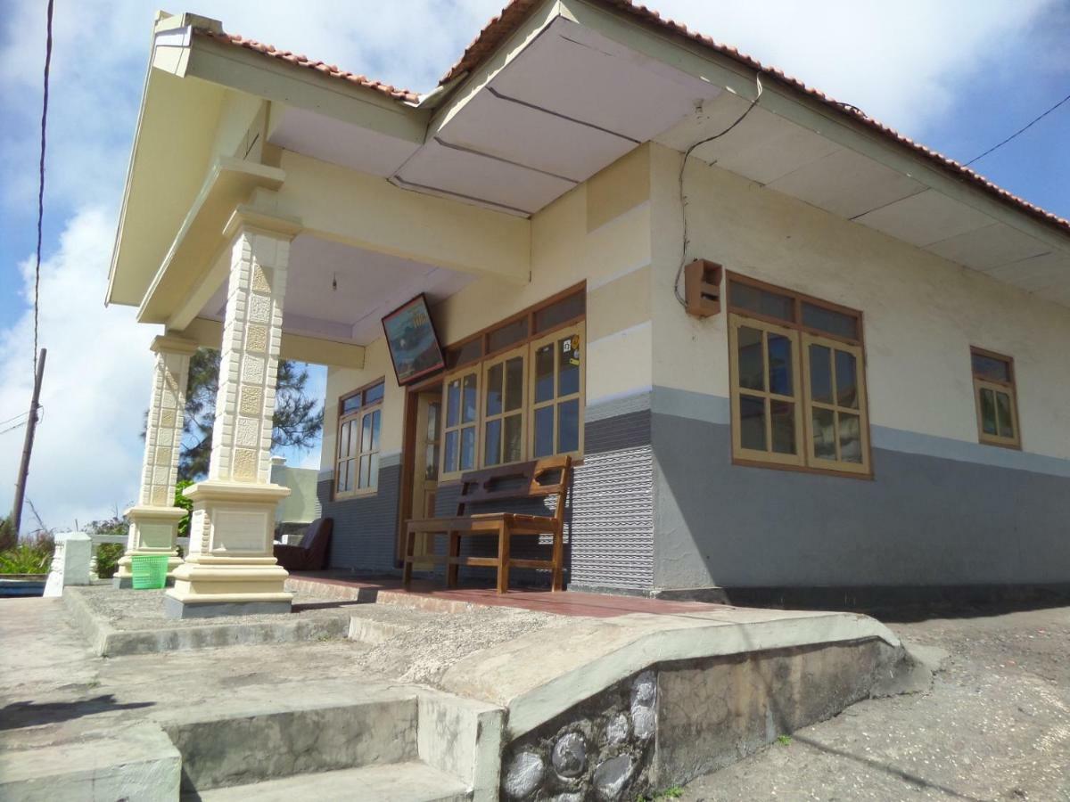 Yog Bromo Homestay Екстер'єр фото