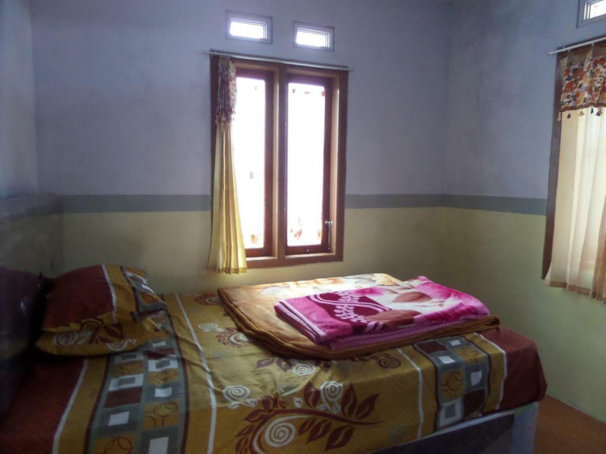 Yog Bromo Homestay Екстер'єр фото